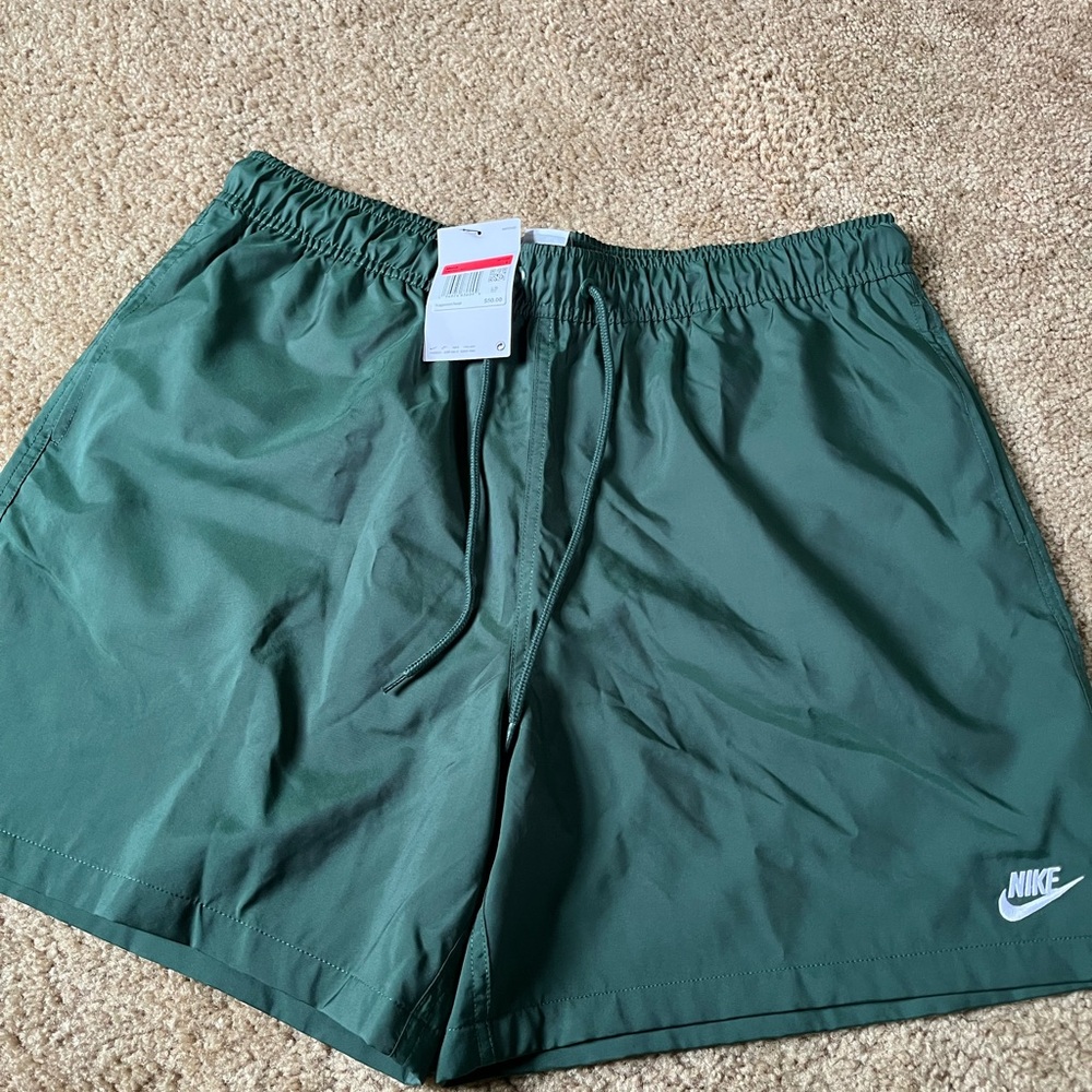 Nike Forest Green Men's Shorts